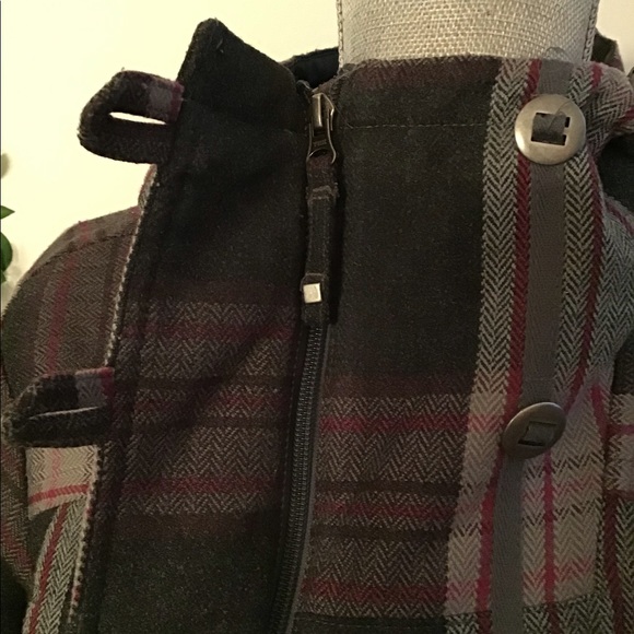 COLUMBIA coat - Picture 5 of 11